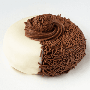 brigadeiro_and_white_chocolate_doughnut_by_berlimanddoughnuts