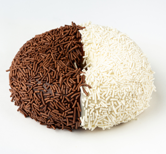due_brigadeiro_doughnut_by_berlimanddoughnuts