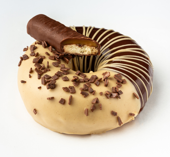 kinder_and_chocolate_doughnut_by_berlimanddoughnuts